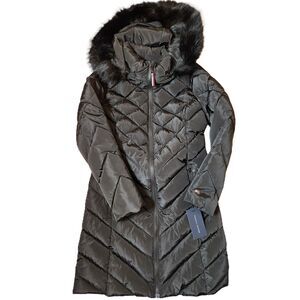 Tommy Hilfiger Women’s Small Long Puffer Coat – Faux Fur Hood, NWT